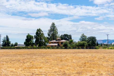 20780 8th Street E Sonoma CA 95476