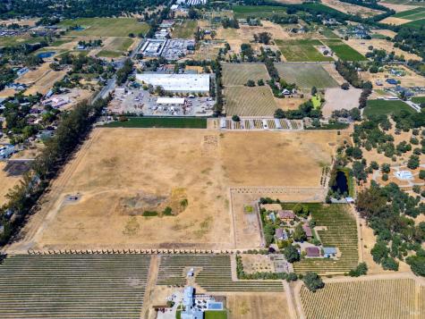 20780 8th Street E Sonoma CA 95476