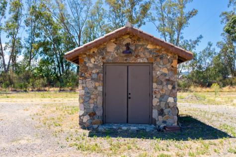 20780 8th Street E Sonoma CA 95476