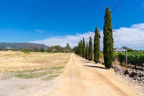 20780 8th Street E Sonoma CA 95476