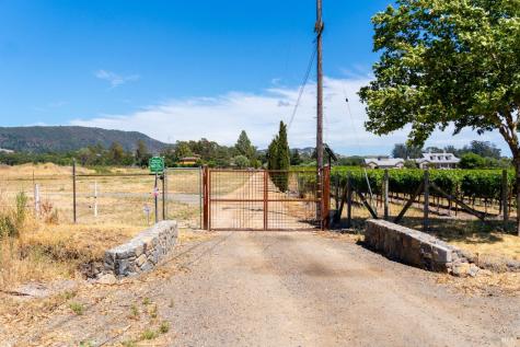 20780 8th Street E Sonoma CA 95476