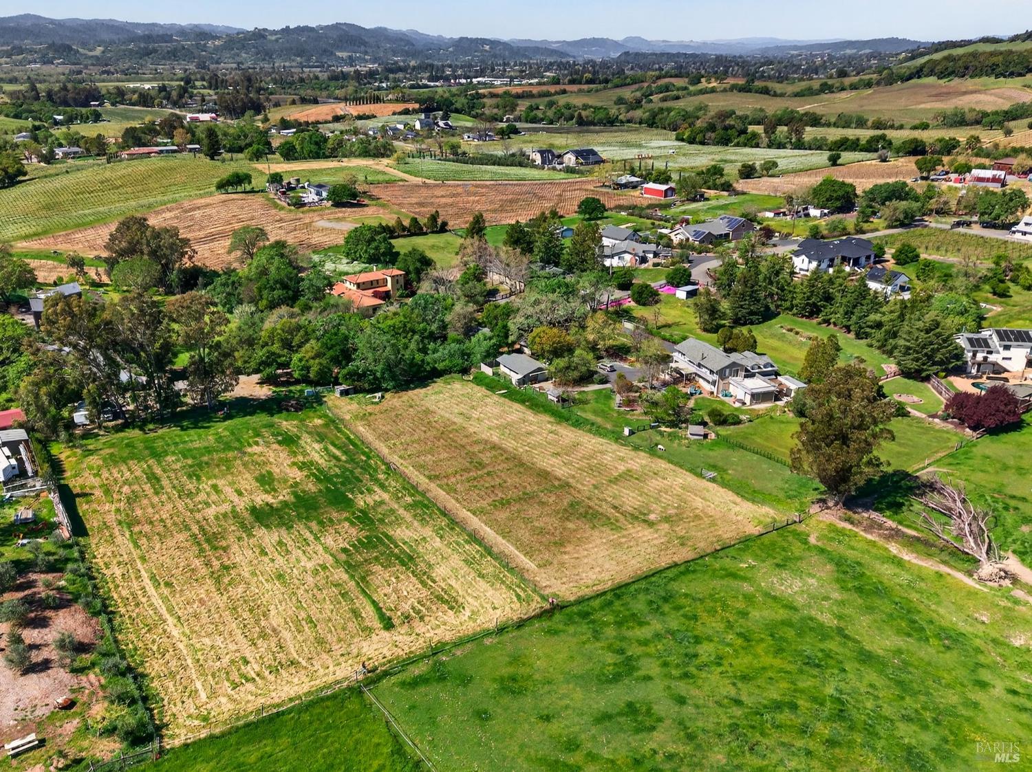 0-11 Limerick Lane Healdsburg CA 95448