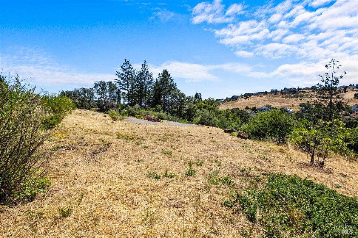 3687 Wyndemere Circle Santa Rosa CA 95403