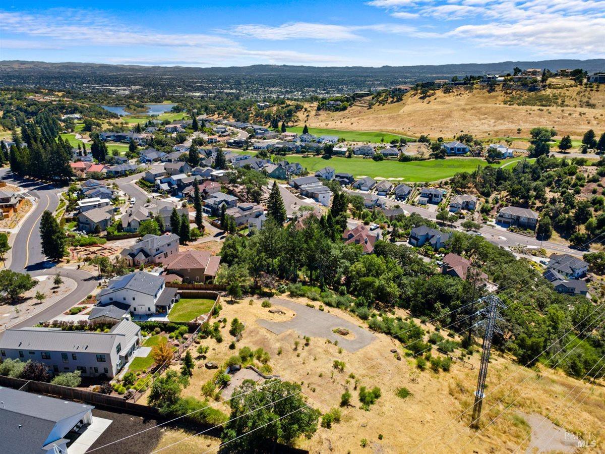 3687 Wyndemere Circle Santa Rosa CA 95403