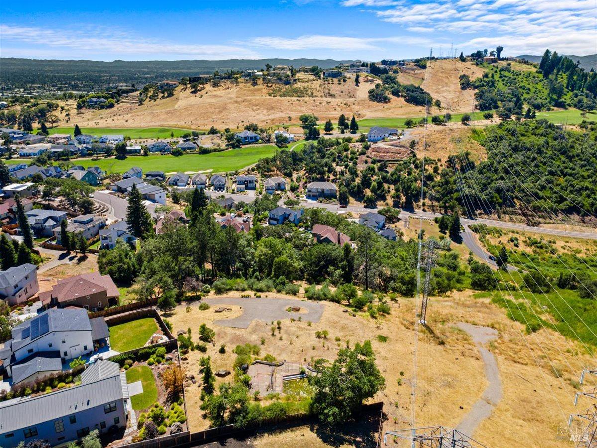 3687 Wyndemere Circle Santa Rosa CA 95403