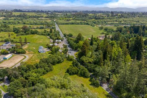 10033 Mill Station Road Sebastopol CA 95472