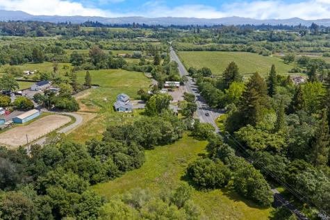 10033 Mill Station Road Sebastopol CA 95472
