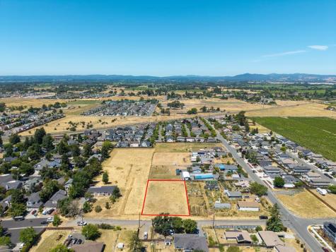 3829 Elwin Lane Santa Rosa CA 95403