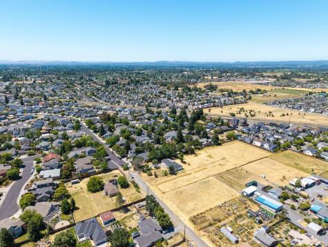 3829 Elwin Lane Santa Rosa CA 95403