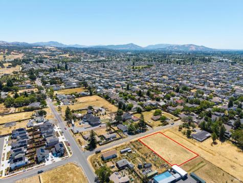 3829 Elwin Lane Santa Rosa CA 95403