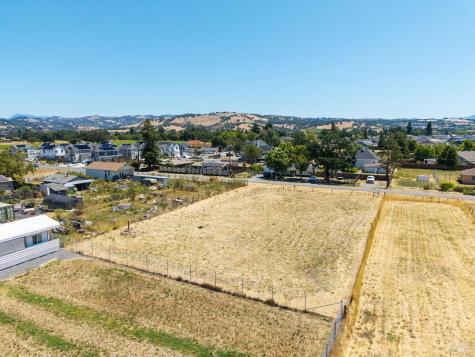 3829 Elwin Lane Santa Rosa CA 95403