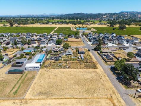 3829 Elwin Lane Santa Rosa CA 95403