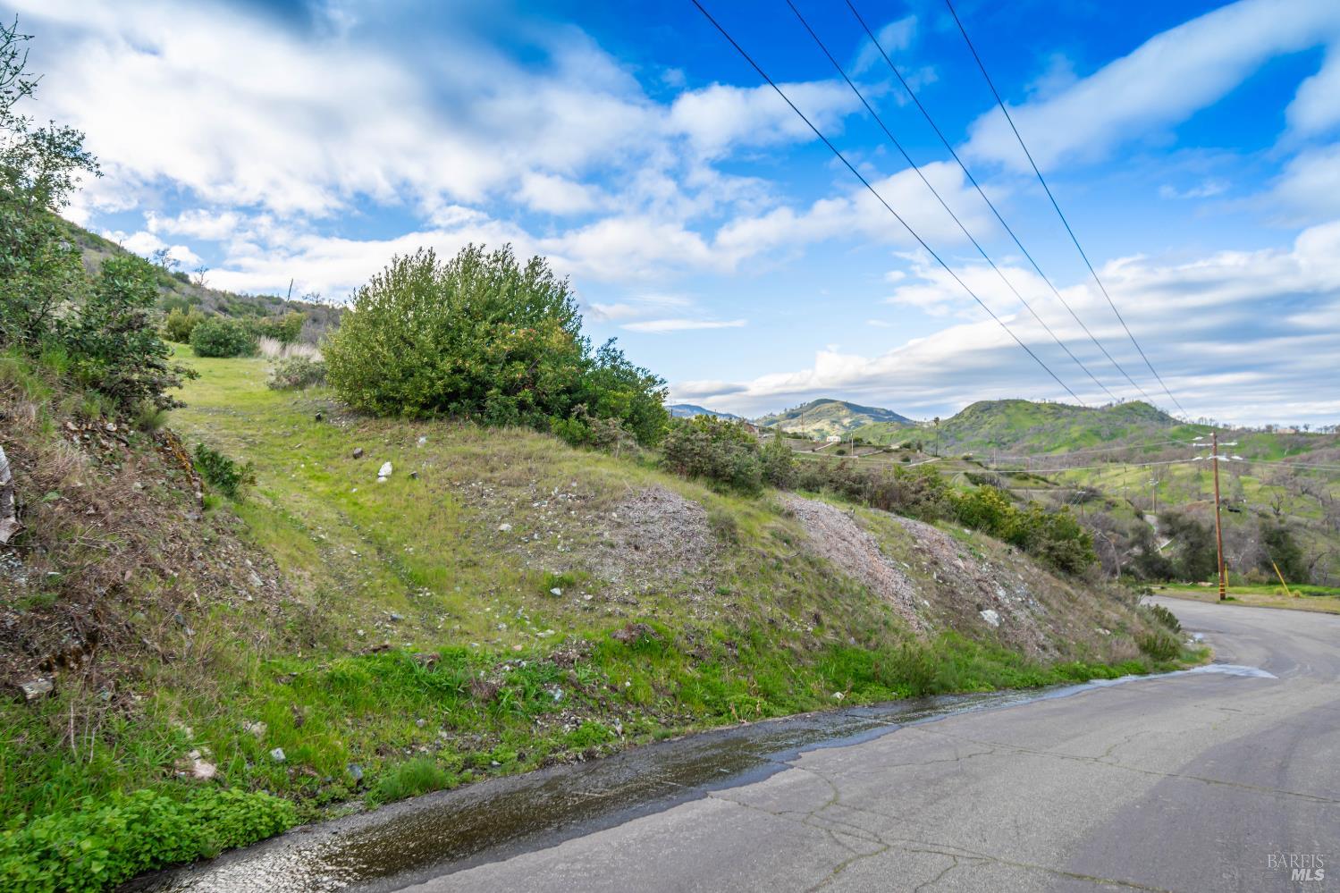 253 Mulford Drive Napa CA 94558