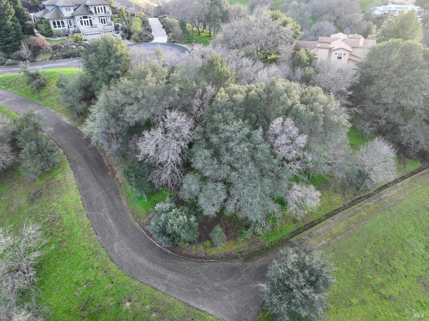 2024 Pinecrest Court Vacaville CA 95688