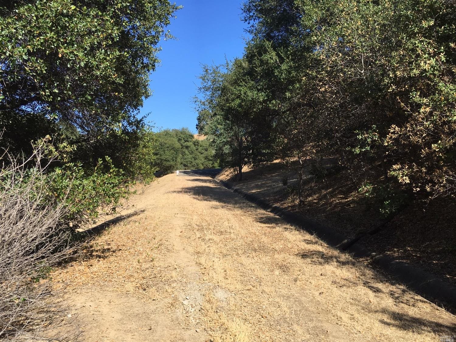 2024 Pinecrest Court Vacaville CA 95688