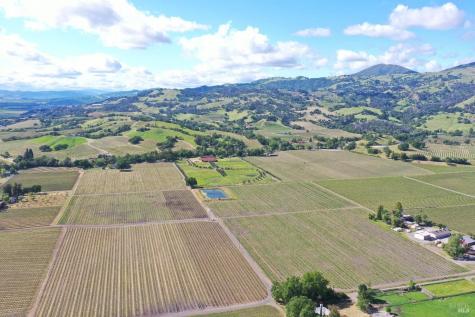 1695 Geysers Road Geyserville CA 95441
