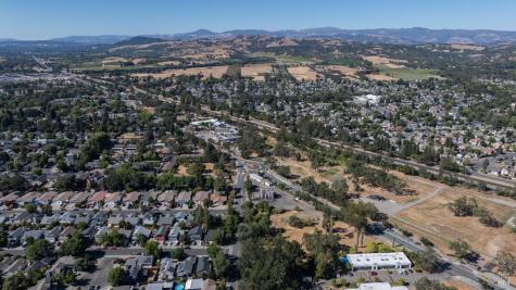 9600 Windsor Road Windsor CA 95492