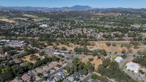 9600 Windsor Road Windsor CA 95492