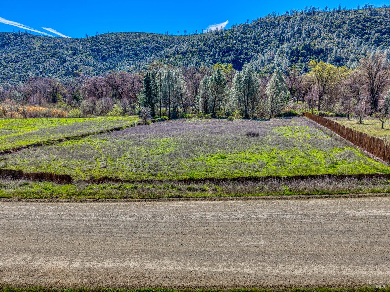 2393 New Long Valley Road Clearlake Oaks CA 95423