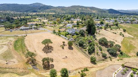 5757 Futura Way Santa Rosa CA 95409