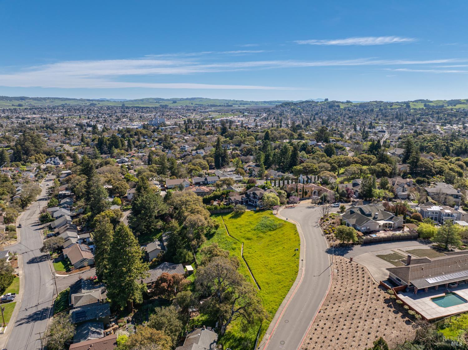513 Larch Drive Petaluma CA 94952