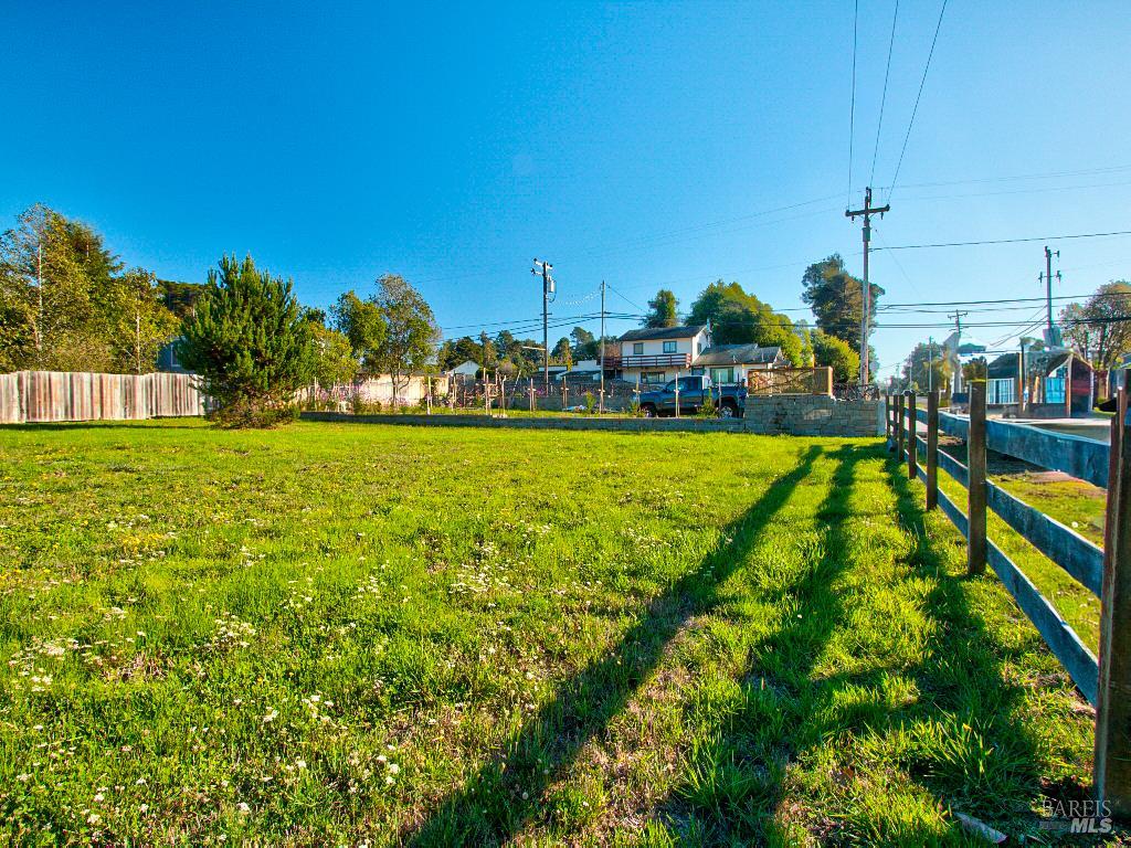 102 N Dana Street Fort Bragg CA 95437