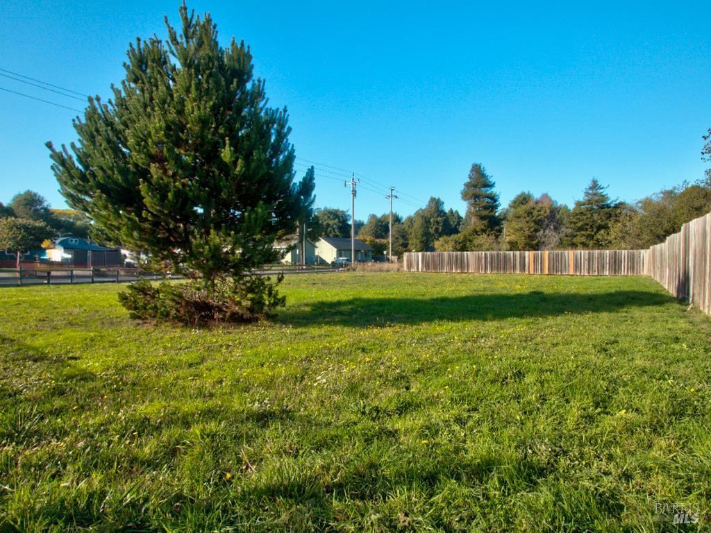 102 N Dana Street Fort Bragg CA 95437