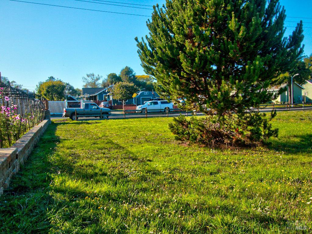 102 N Dana Street Fort Bragg CA 95437