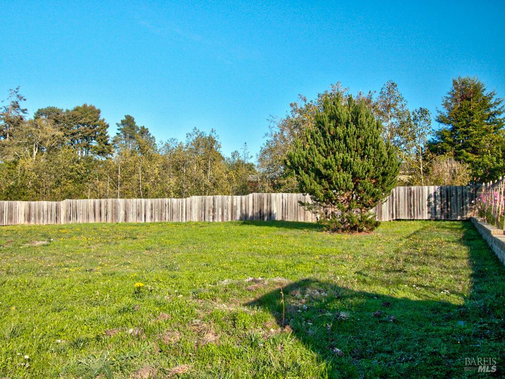 102 N Dana Street Fort Bragg CA 95437