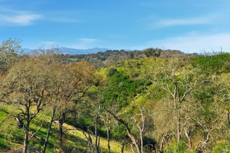 1477 Leslie Road Healdsburg CA 95448