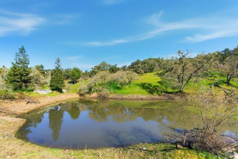 1477 Leslie Road Healdsburg CA 95448