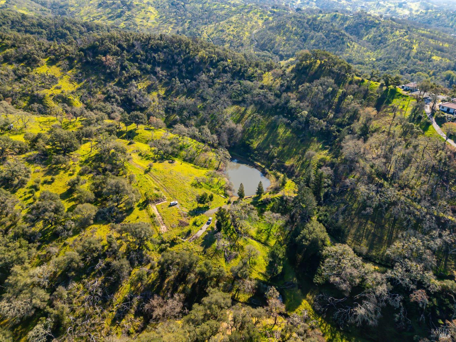 1477 Leslie Road Healdsburg CA 95448