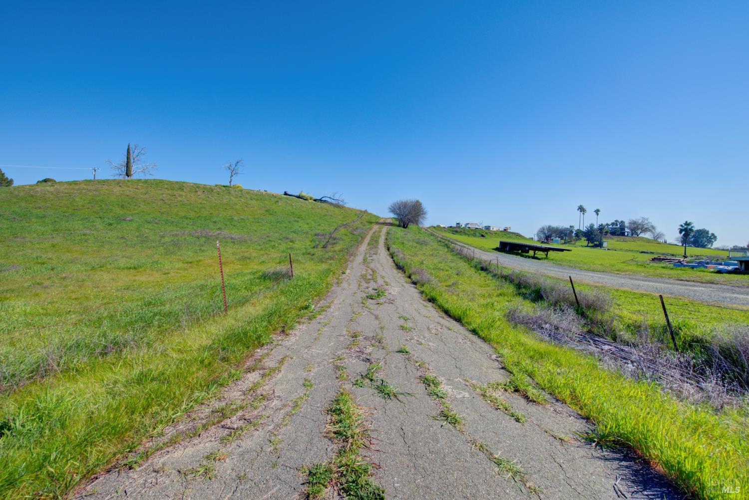 7668 English Hills Road Vacaville CA 95688