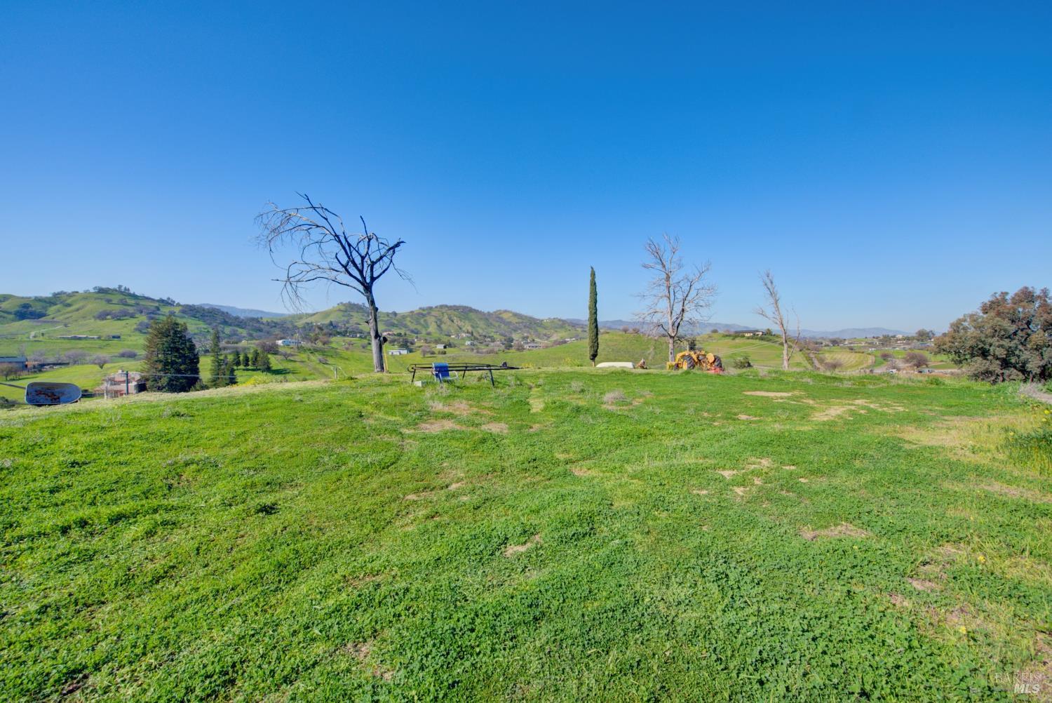 7668 English Hills Road Vacaville CA 95688