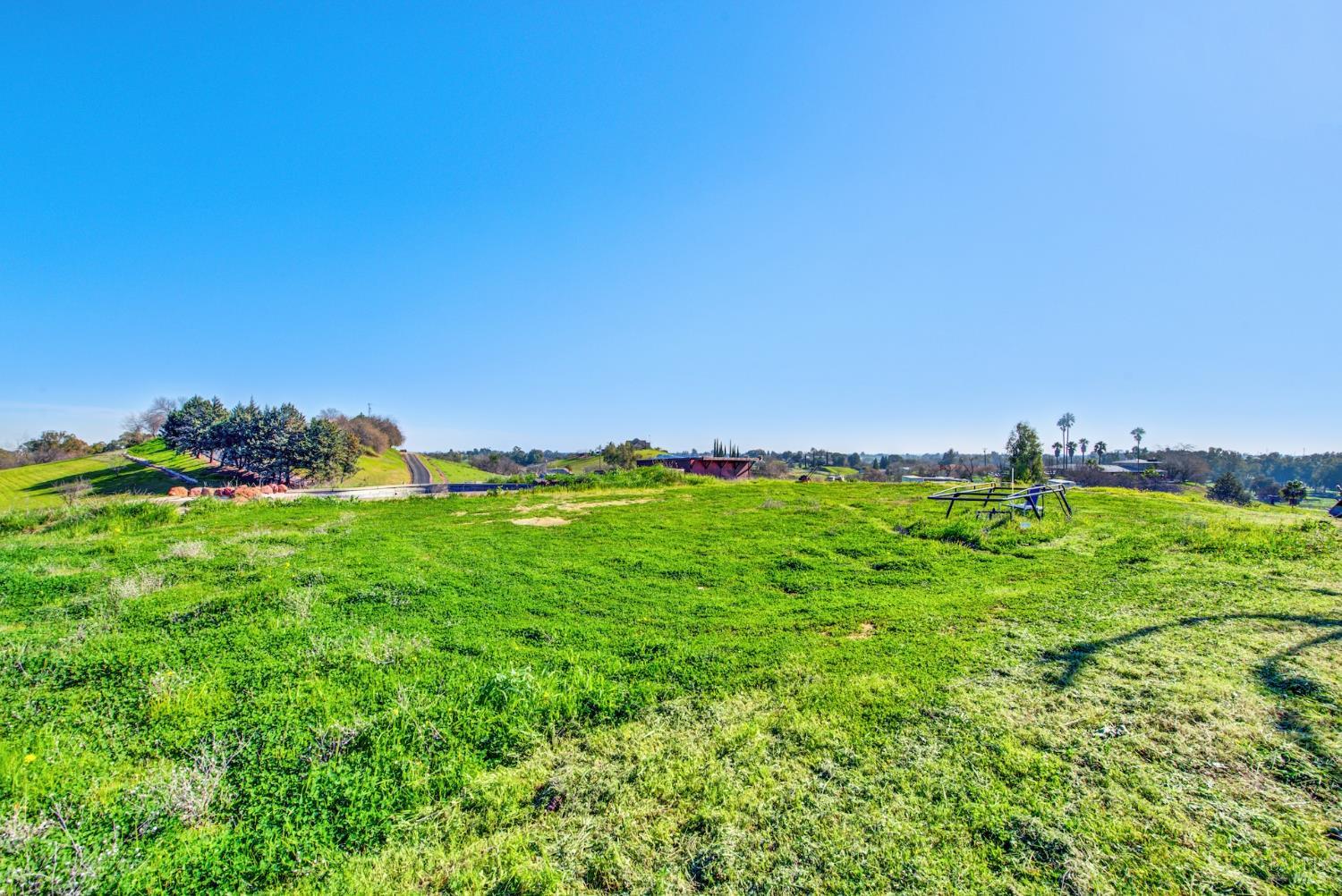 7668 English Hills Road Vacaville CA 95688