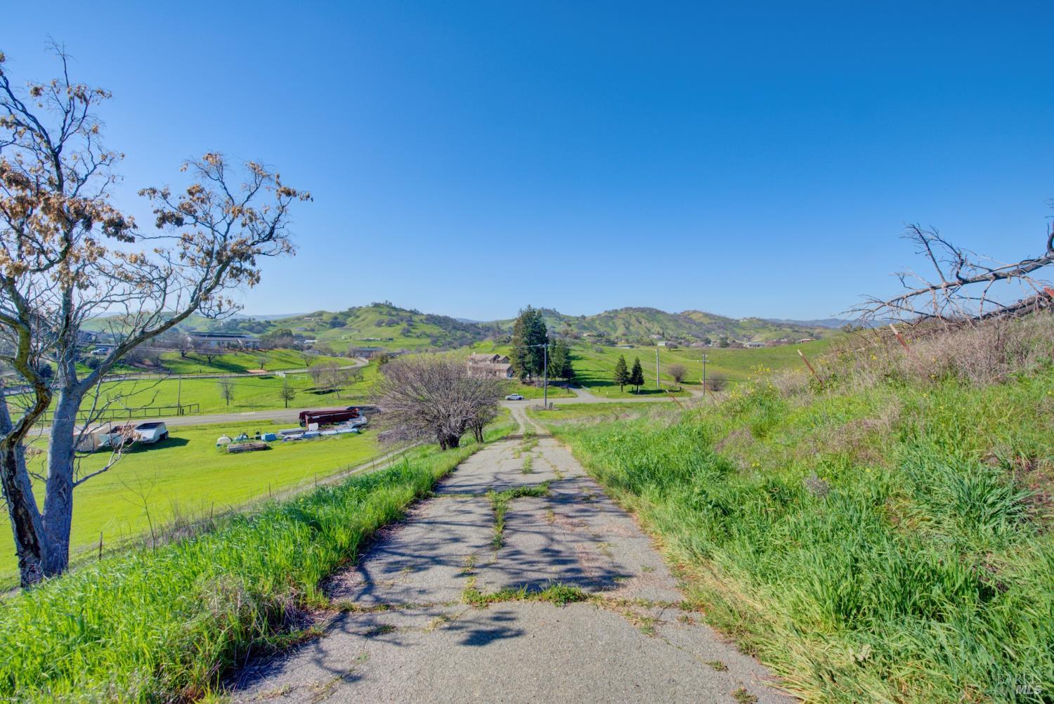 7668 English Hills Road Vacaville CA 95688