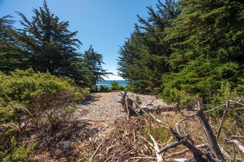22070 Highway One Jenner CA 95450