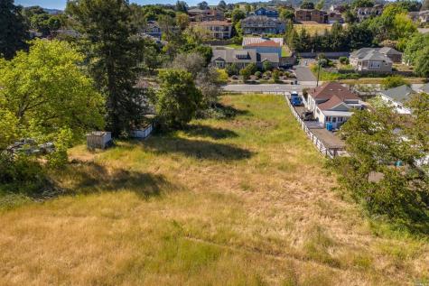 12 Dorenfeld Court Petaluma CA 94952