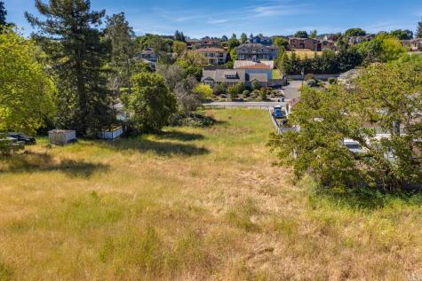 12 Dorenfeld Court Petaluma CA 94952
