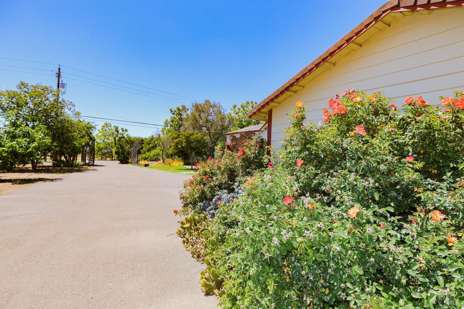 7948 N Meridian Road Dixon CA 95620