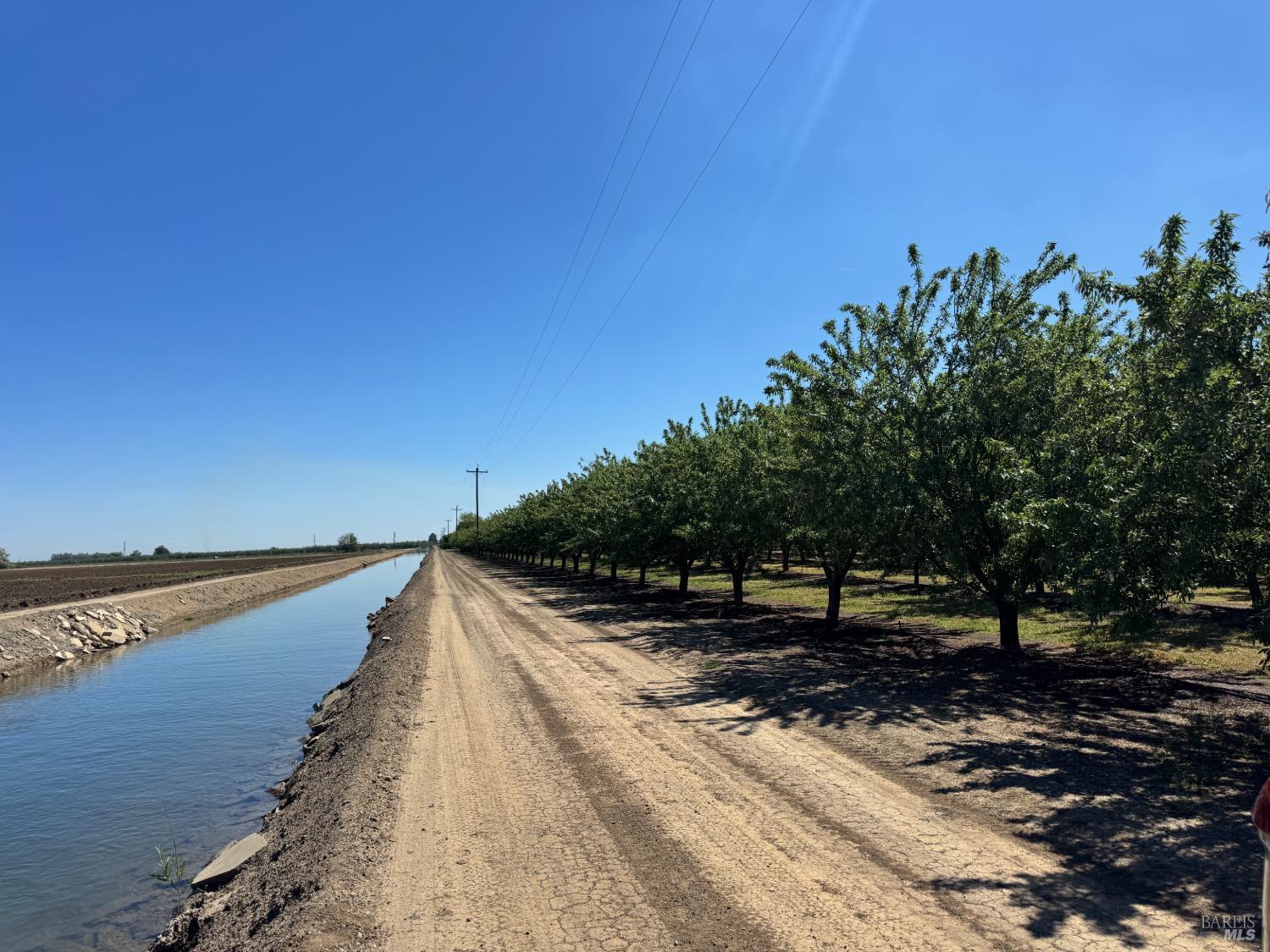 7948 N Meridian Road Dixon CA 95620