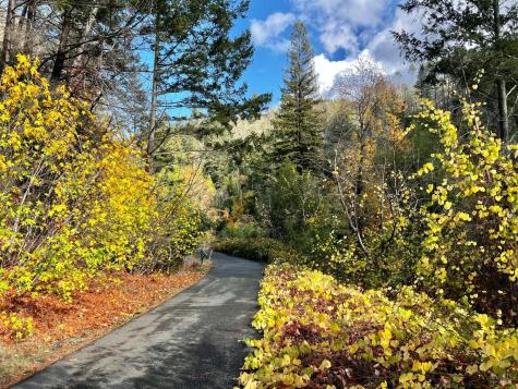 2095-2261 Mark West Springs Road Santa Rosa CA 95404