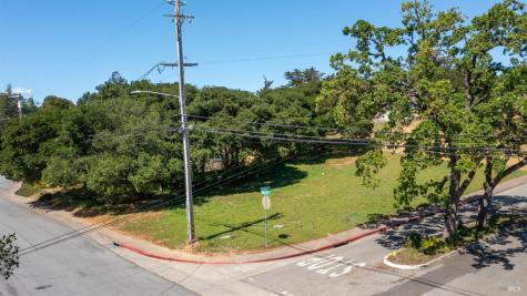156 Grant Court Petaluma CA 94952