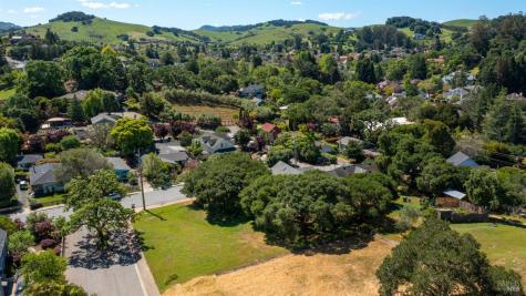156 Grant Court Petaluma CA 94952