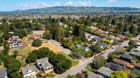 156 Grant Court Petaluma CA 94952