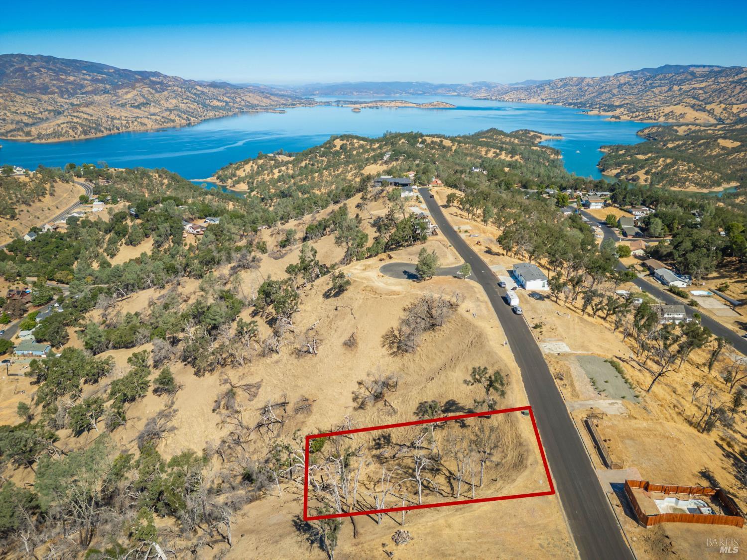 1099 Westridge Drive Napa CA 94558