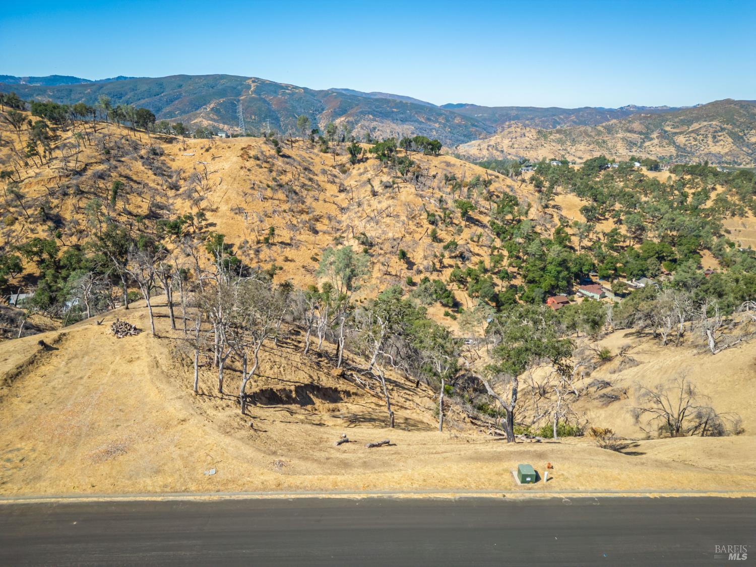 1099 Westridge Drive Napa CA 94558