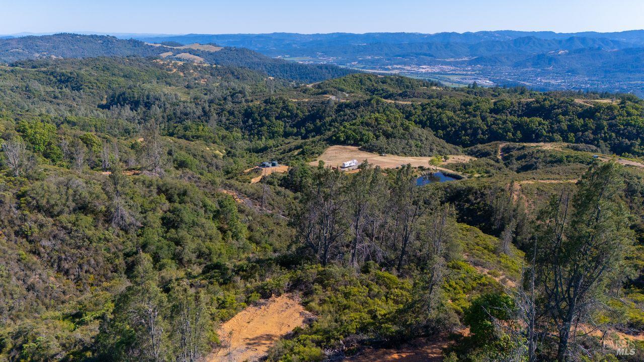 31909 Green Road Cloverdale CA 95425