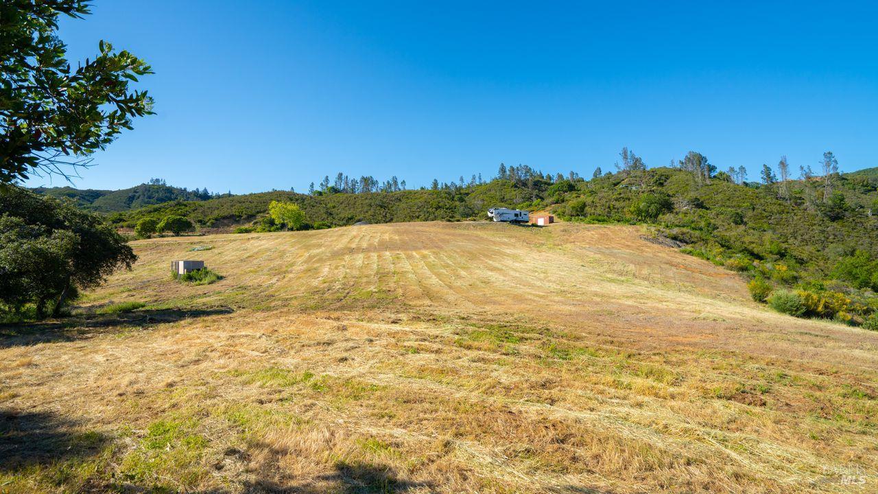 31909 Green Road Cloverdale CA 95425