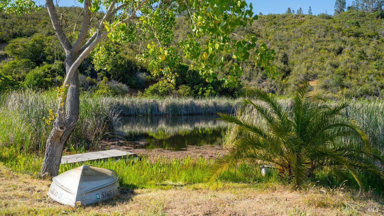 31909 Green Road Cloverdale CA 95425